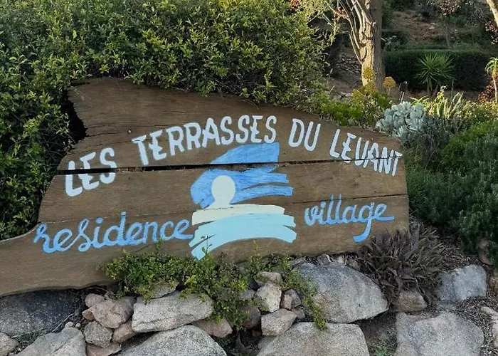 בית נופש Maison Vue Palombaggia *