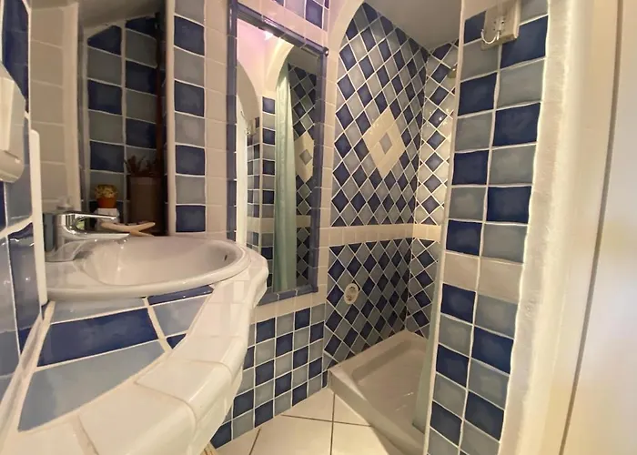 Maison Vue Palombaggia בית נופש