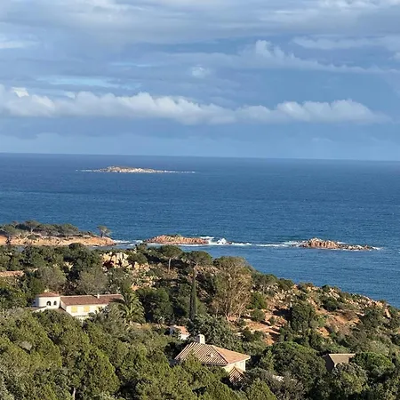 Avec Vue Exceptionnelle à Palombaggia Hébergement de vacances *