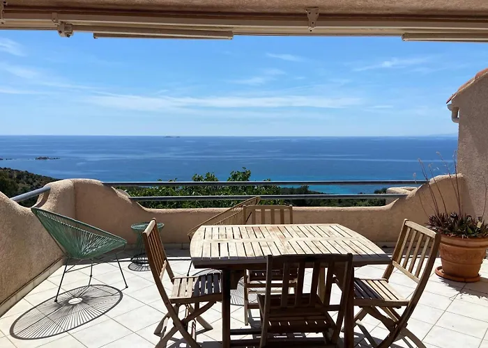 Avec Vue Exceptionnelle A Palombaggia Porto-Vecchio (Corsica)